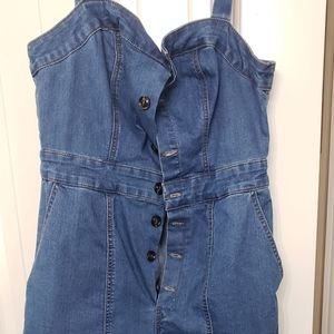 Denim dress size medium.